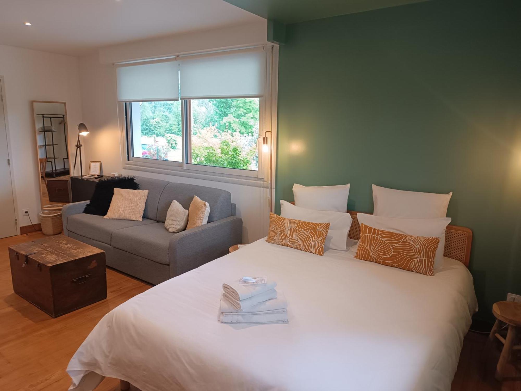 Bed and Breakfast Le Jardin De Moulis, Saint Girons, Ariege, Pyrenees, Exterior foto
